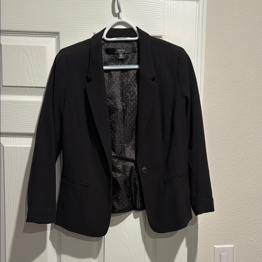 Kensie black blazer
